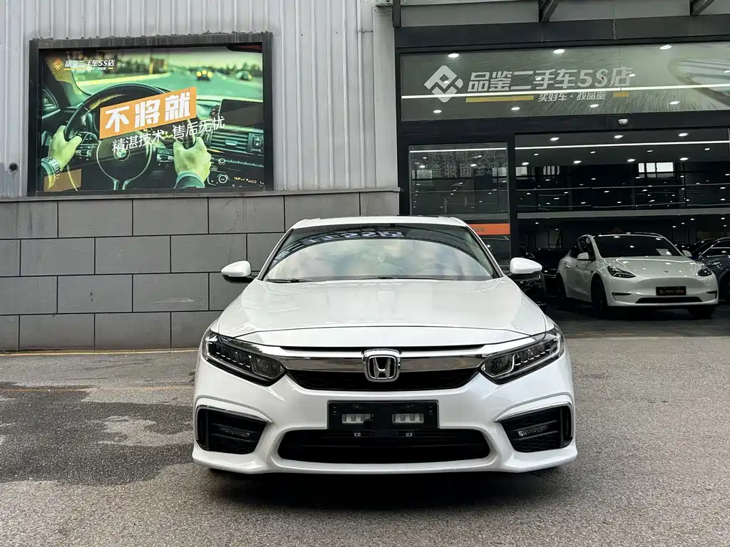 Honda Inspire 2021 — фото 2