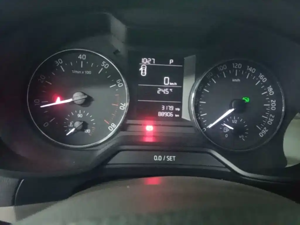 Skoda Octavia 2015 — фото 12