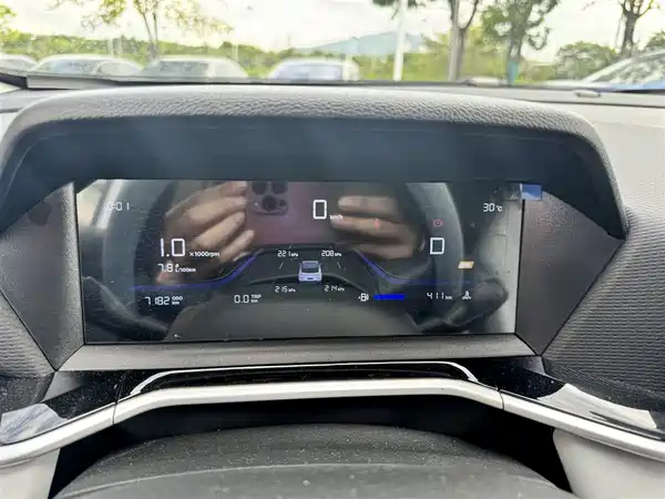 Geely Binyue 2025