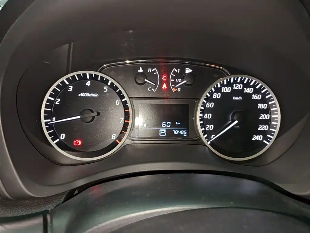 Nissan Sylphy 2016 — фото 12