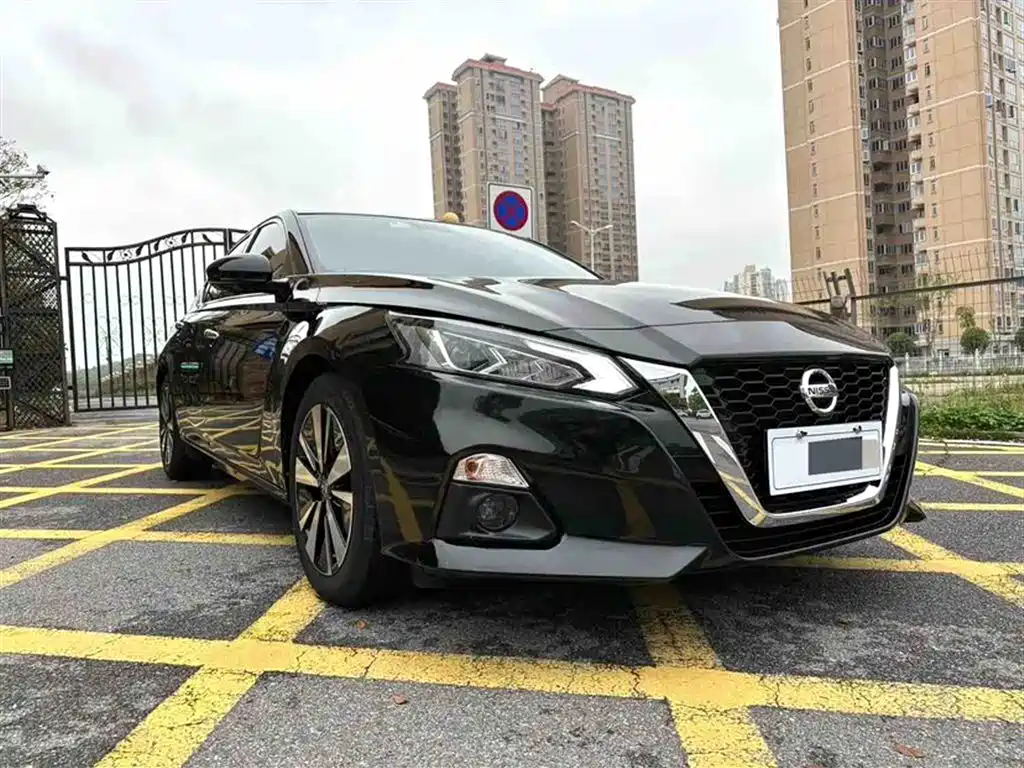 Nissan Teana 2023 — фото 9