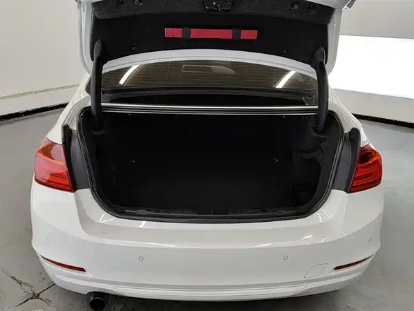 BMW 3 Series 2013