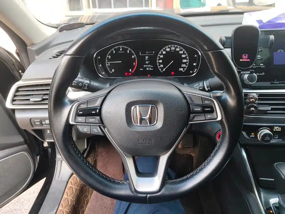 Honda Accord 2021 — фото 15
