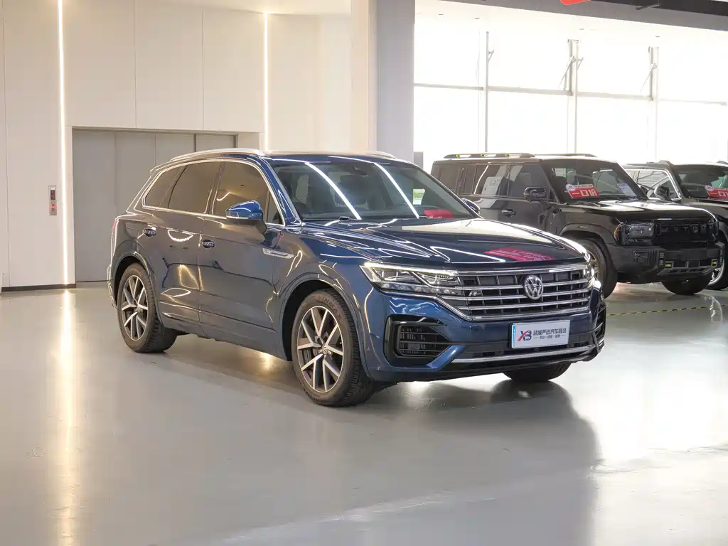 Volkswagen Touareg 2020 — фото 4