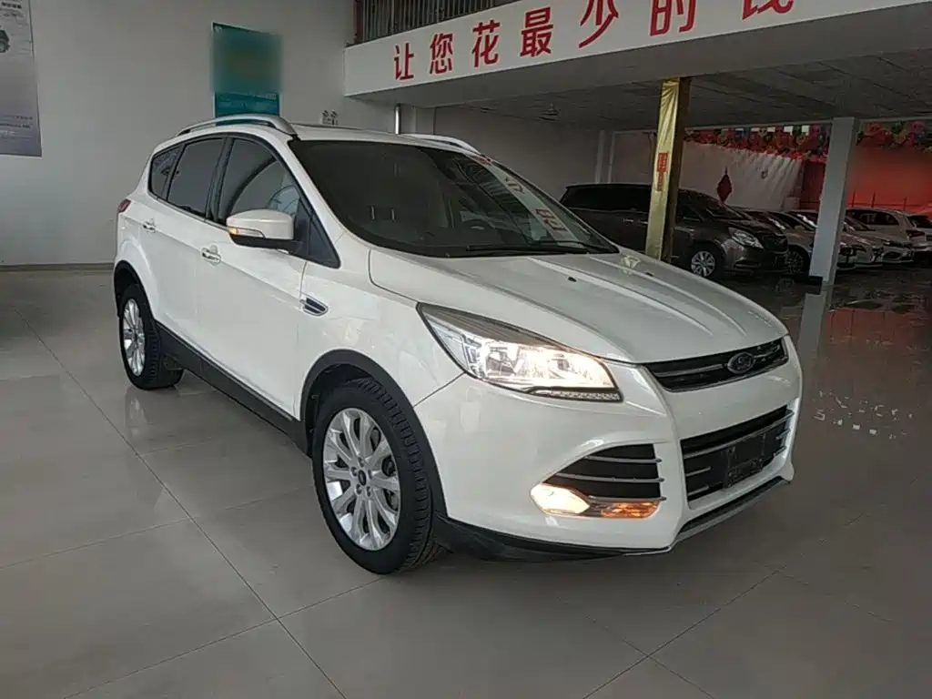 Ford Kuga 2016 — фото 4