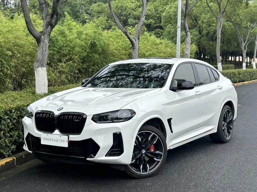 BMW X4 M40i 2025 — фото 1