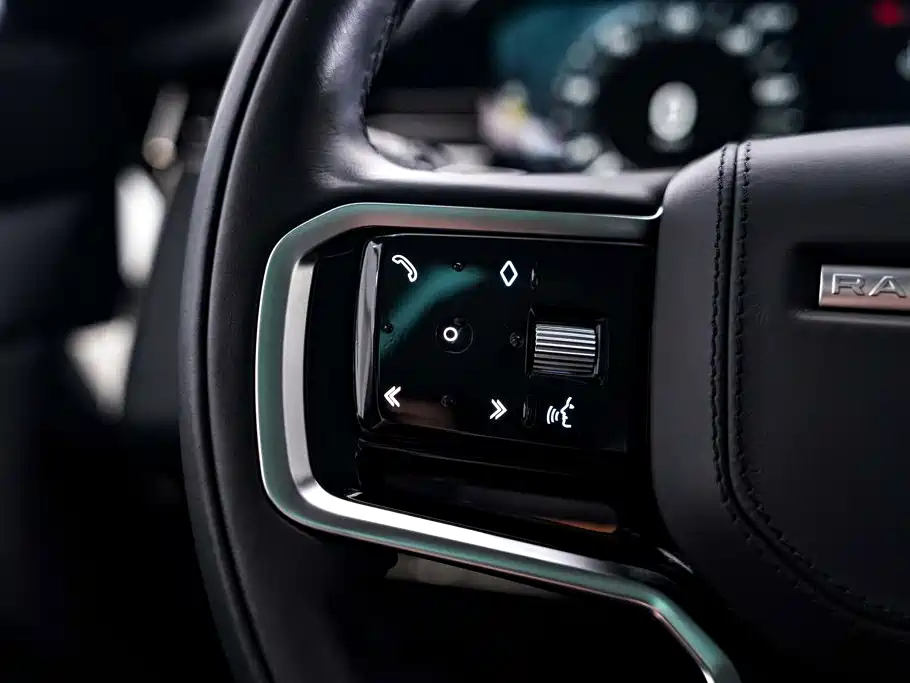 Land Rover Range Rover Sport 2024 — фото 29