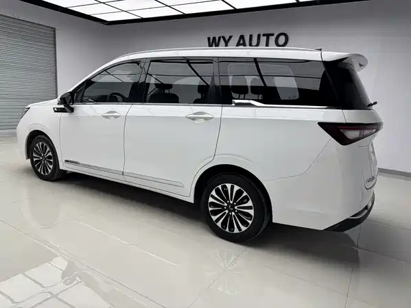 Wuling Jiachen 2022