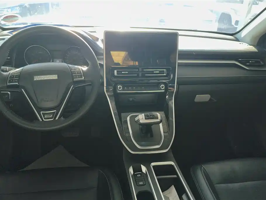 Haval M6 2021 — фото 12