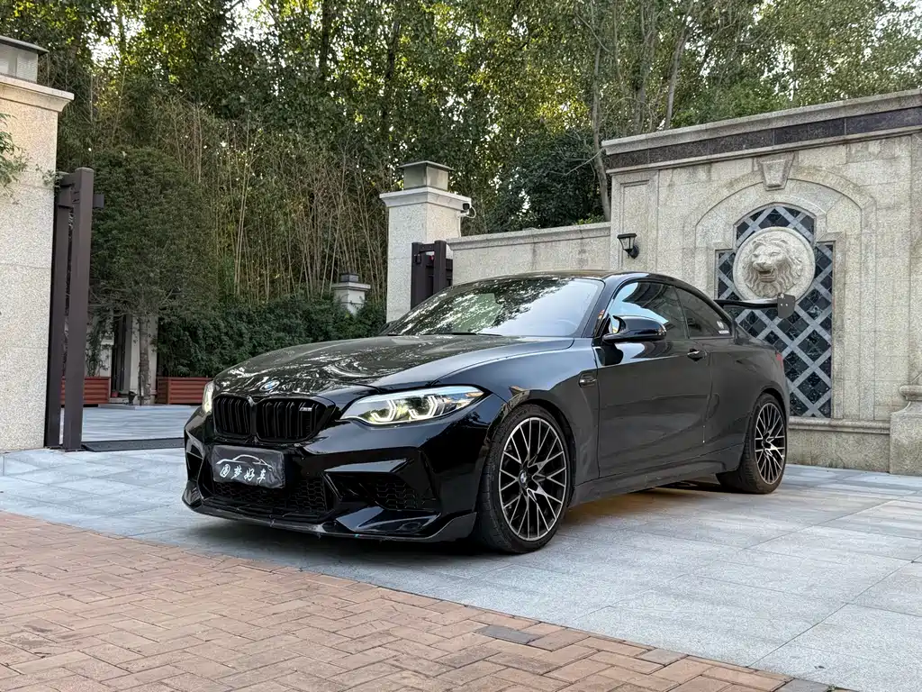BMW M2 2019