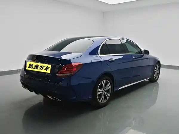 Mercedes-Benz C-Class 2018