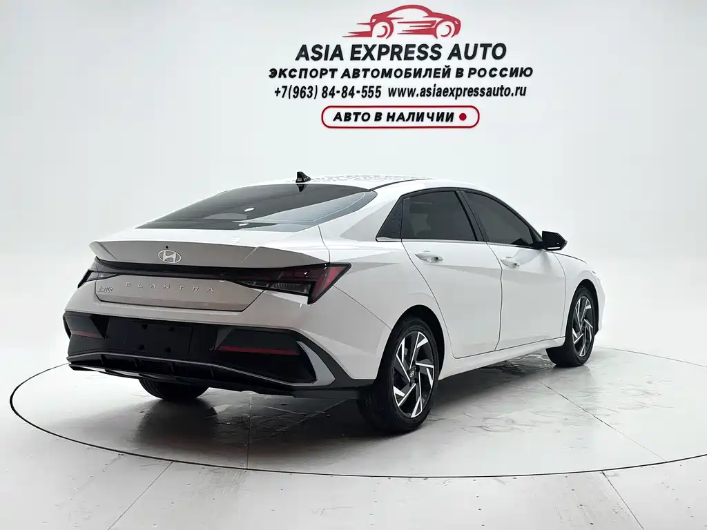 Hyundai Elantra 2023