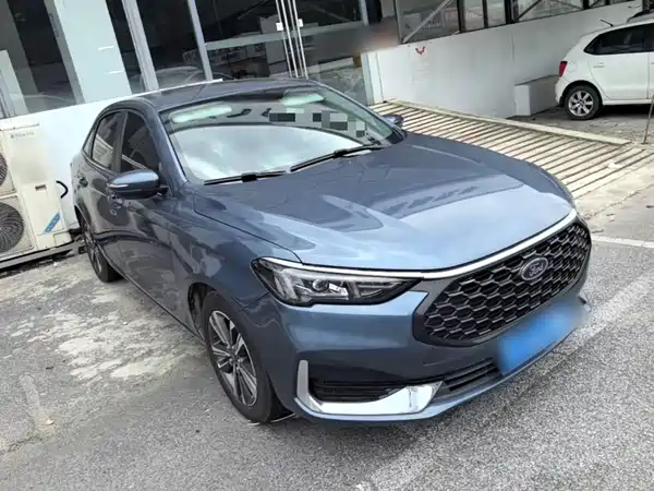Ford Escort 2021