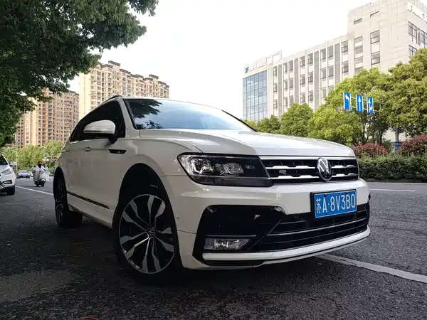Volkswagen Tiguan L 2021