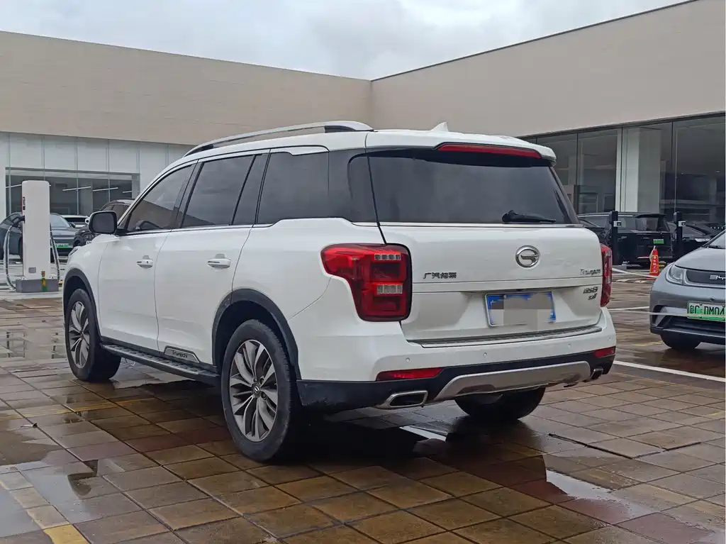 GAC Motor Trumpchi GS8 2018 — фото 9