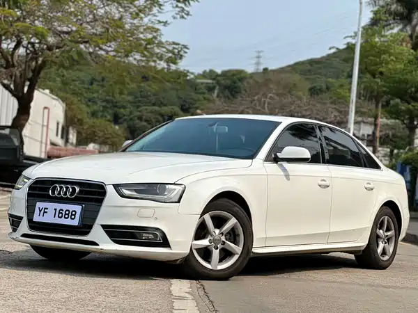 Audi A4L 2013