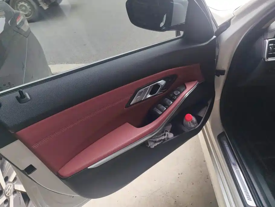 BMW 3 Series 2021