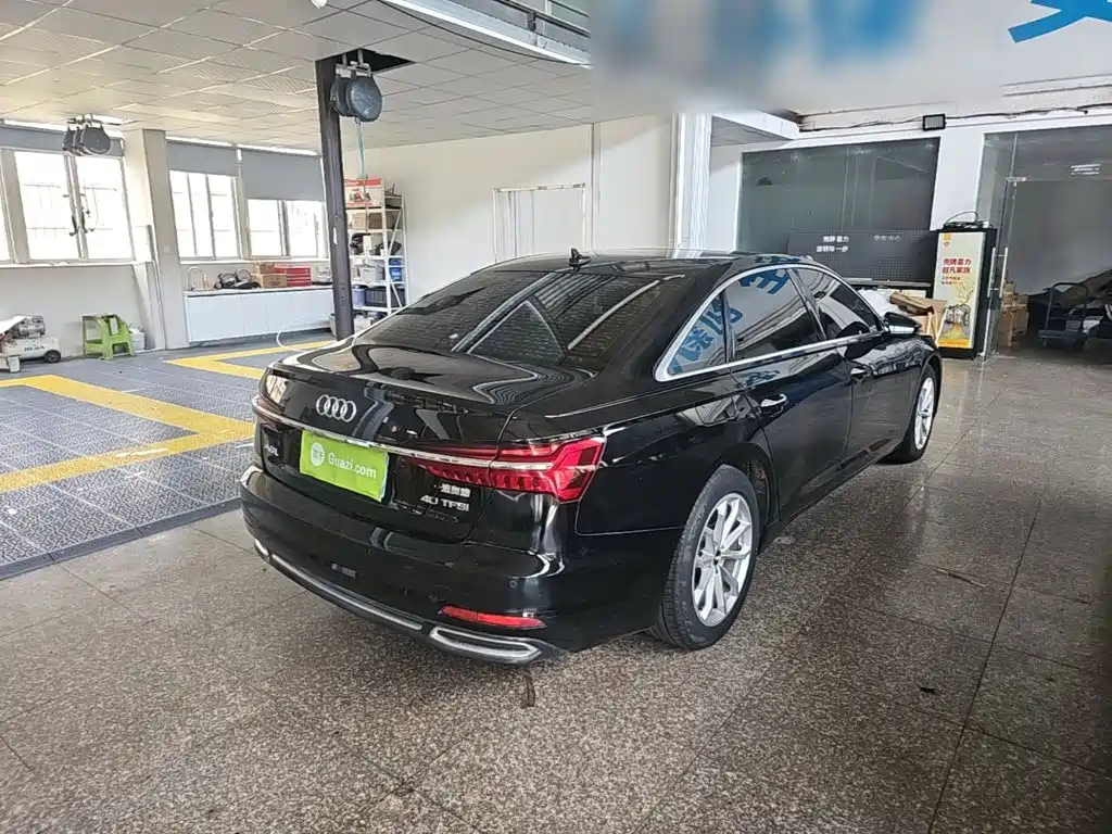Audi A6L 2021