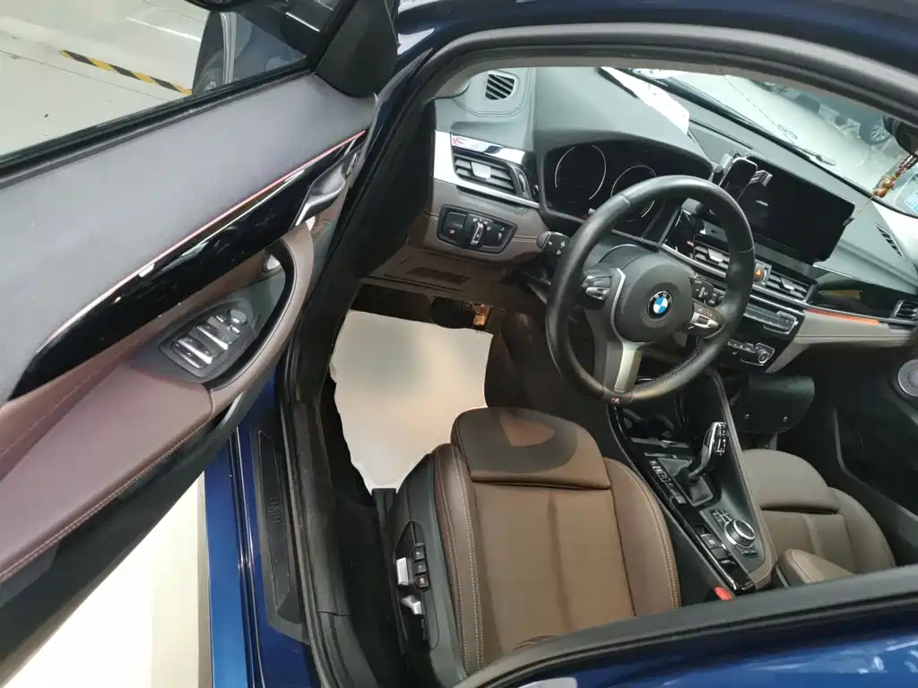 BMW X2 2022 — фото 12