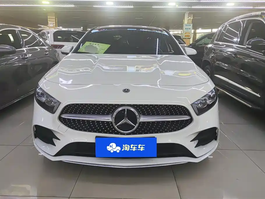 Mercedes-Benz A-Class 2022 — фото 2