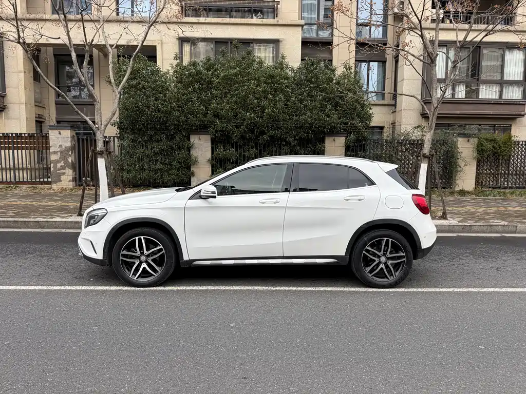 Mercedes-Benz GLA 2017 — фото 4