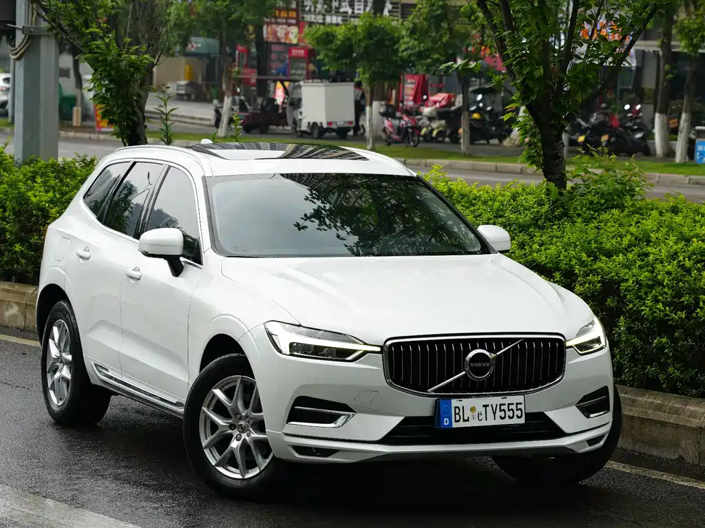 Volvo XC60 2020 — фото 5