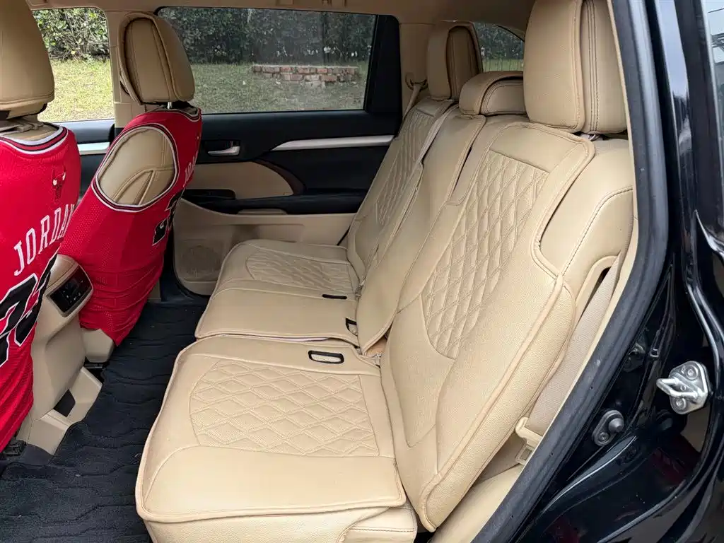 Toyota Highlander 2017 — фото 10
