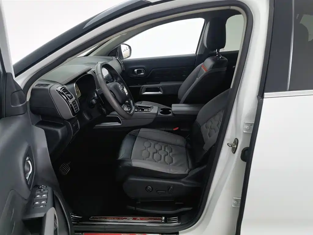 Citroen C5 AIRCROSS 2018 — фото 10