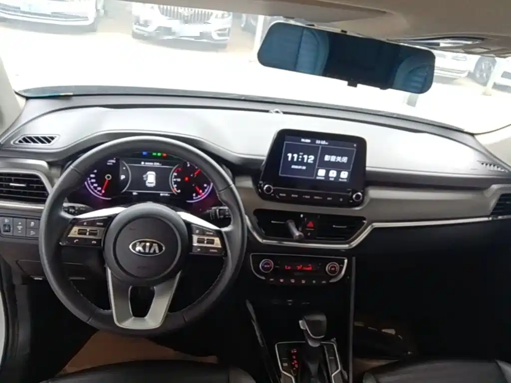 Kia Sportage 2021 — фото 10