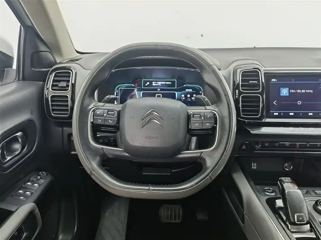 Citroen C5 AIRCROSS 2018 — фото 11