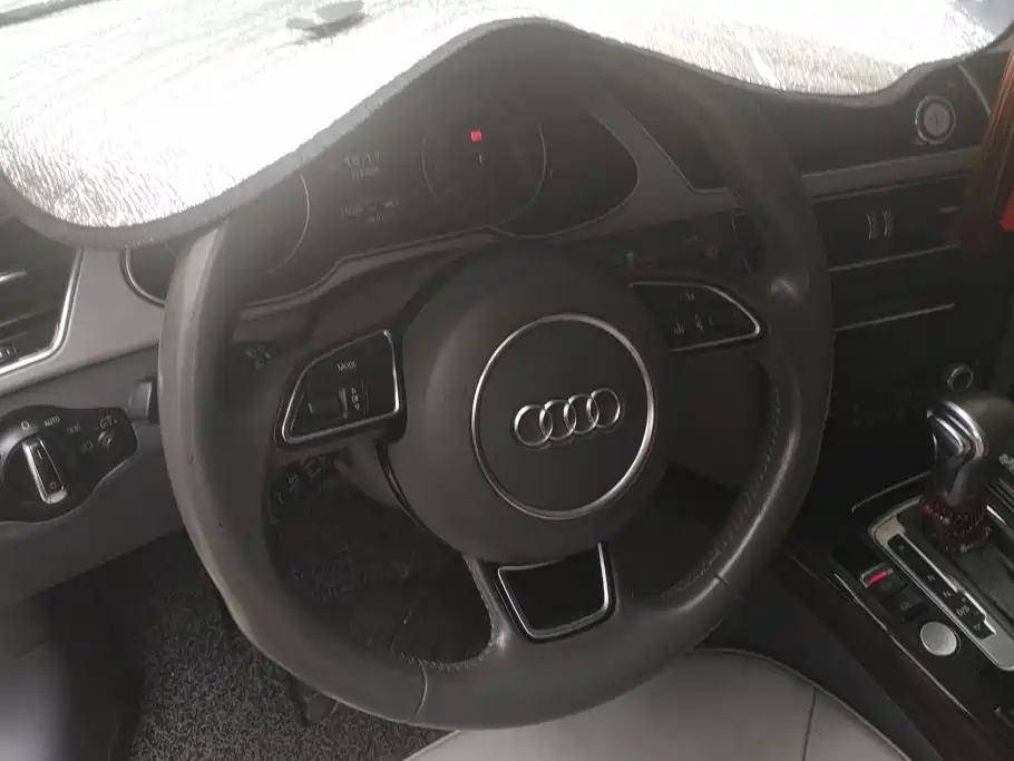 Audi A4L 2013 — фото 15