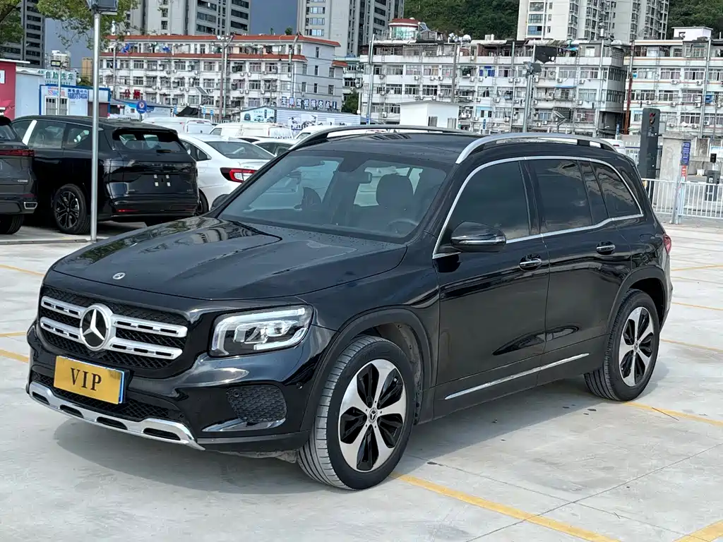 Mercedes-Benz GLB 2022