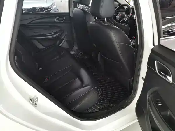 Roewe Ei5 2018