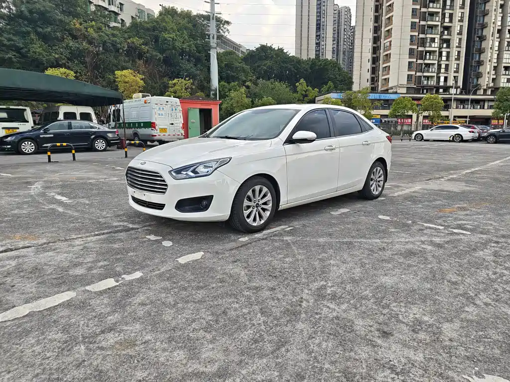 Ford Forrest 2018