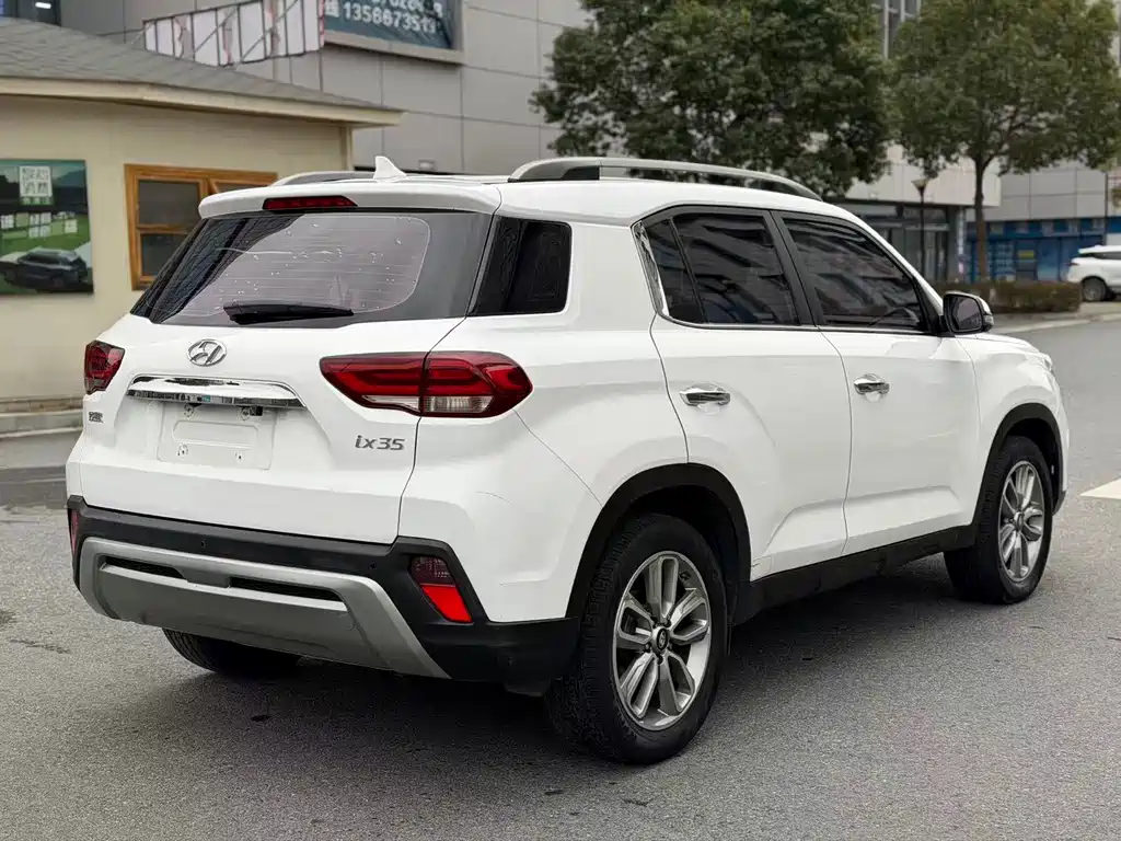 Hyundai ix35 2019 — фото 16