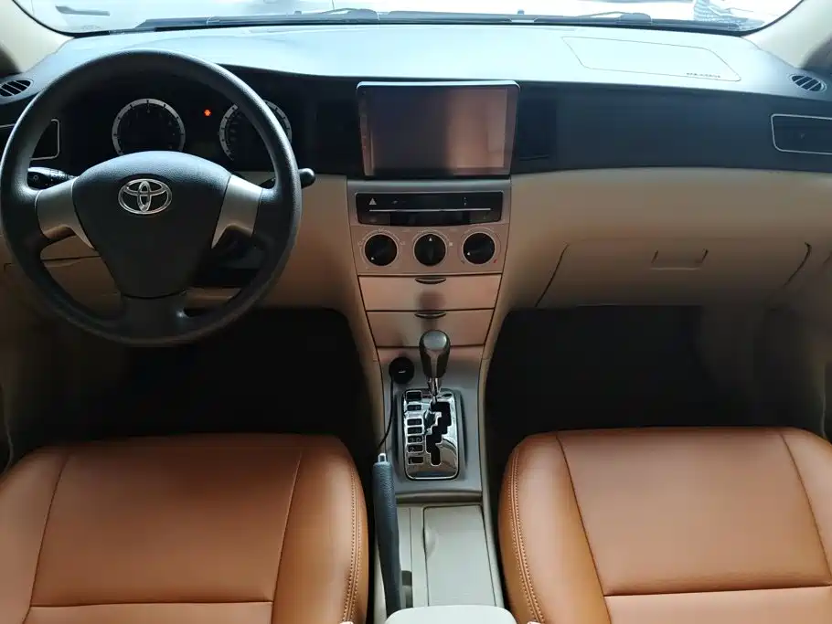 Toyota Corolla 2014 — фото 12