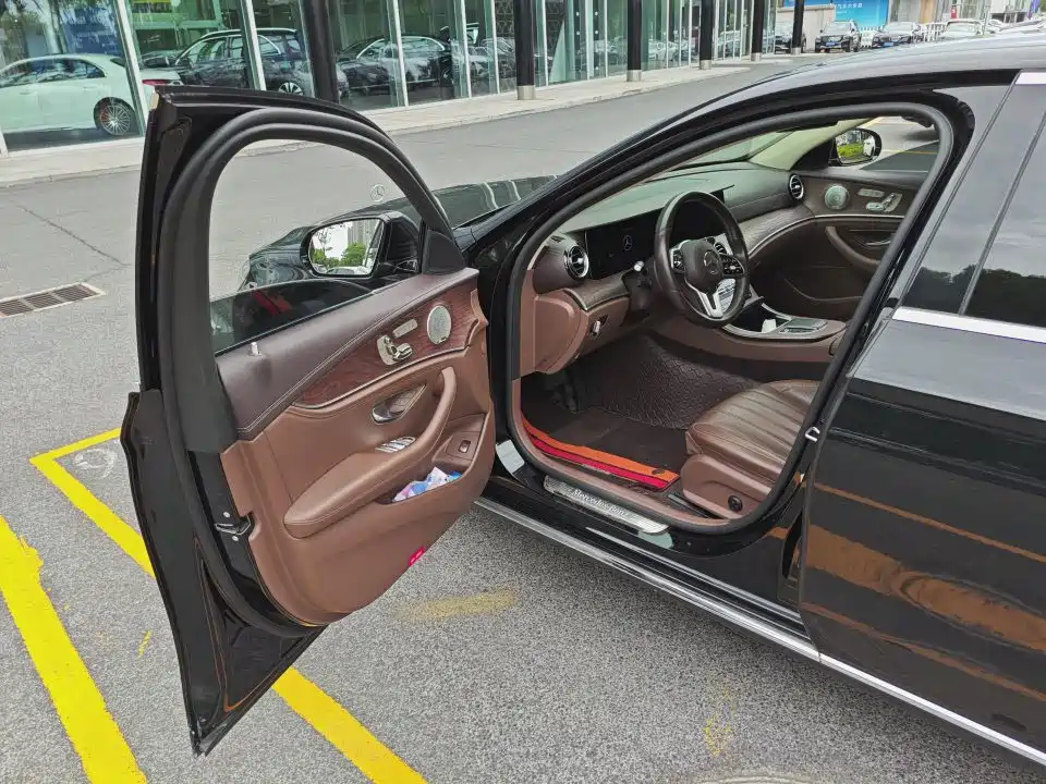 Mercedes-Benz E-Class 2020