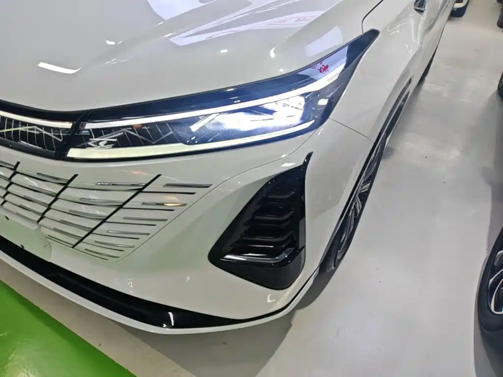 Changan CS75PLUS 2024 — фото 24