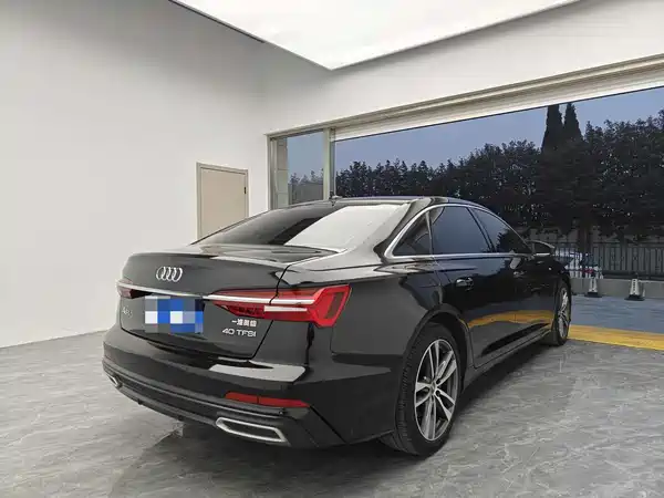 Audi A6L 2022