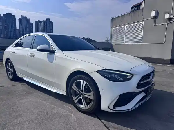 Mercedes-Benz C-Class 2021