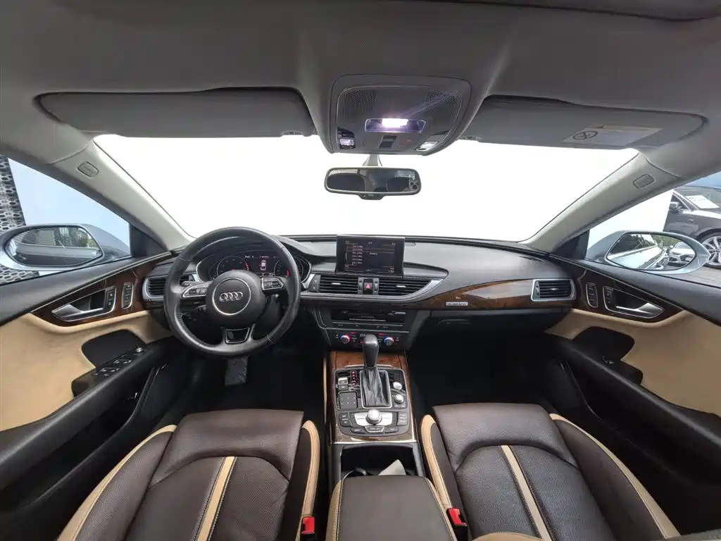 Audi A7 2016 — фото 8