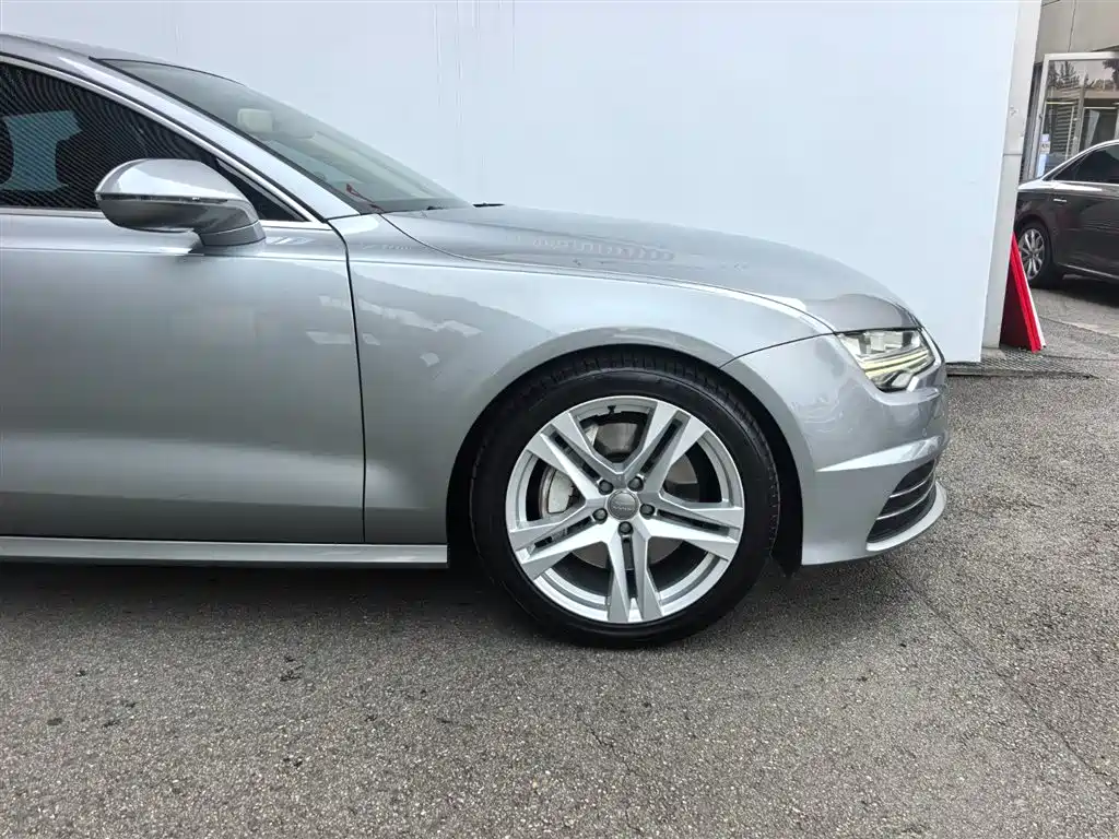 Audi A7 2016 — фото 18