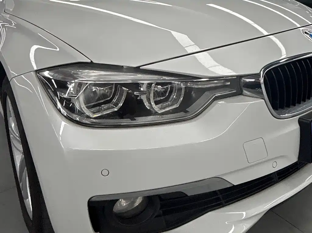 BMW 3 Series 2017