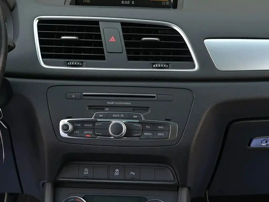 Audi Q3 2017 — фото 10