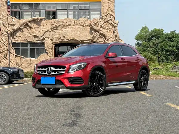 Mercedes-Benz GLA 2019