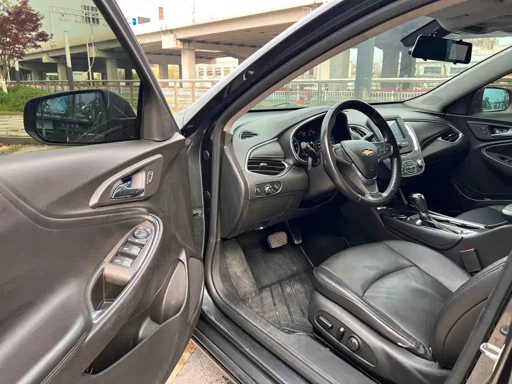 Chevrolet Malibu XL 2017 — фото 20