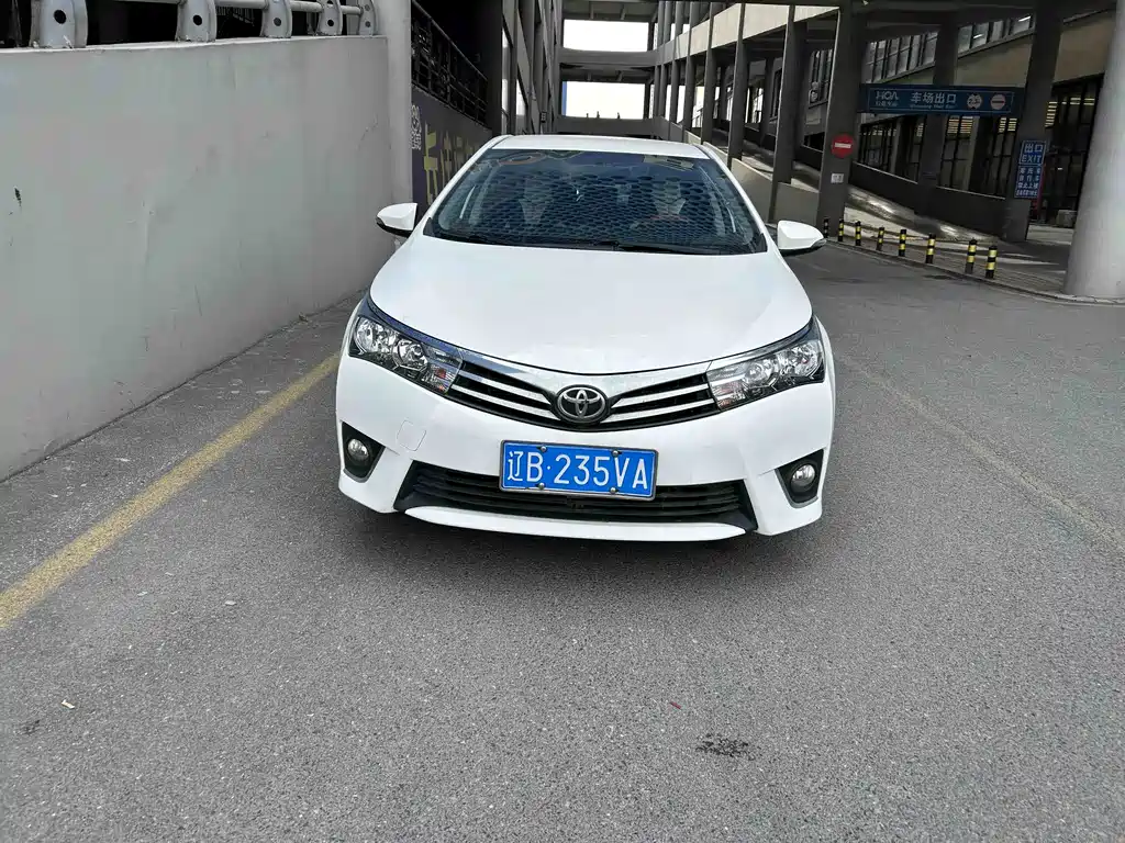 Toyota Corolla 2019 — фото 8
