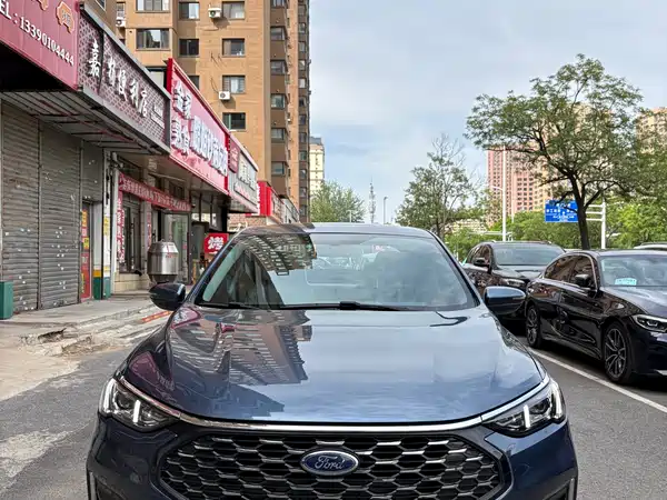 Ford Escort 2021