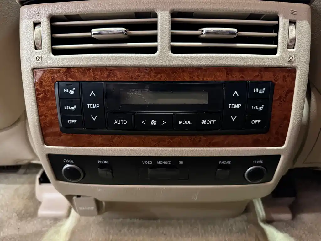 Toyota Land Cruiser 2013 — фото 15