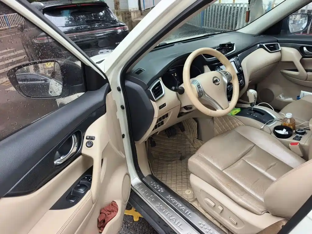 Nissan X-Trail 2015 — фото 14